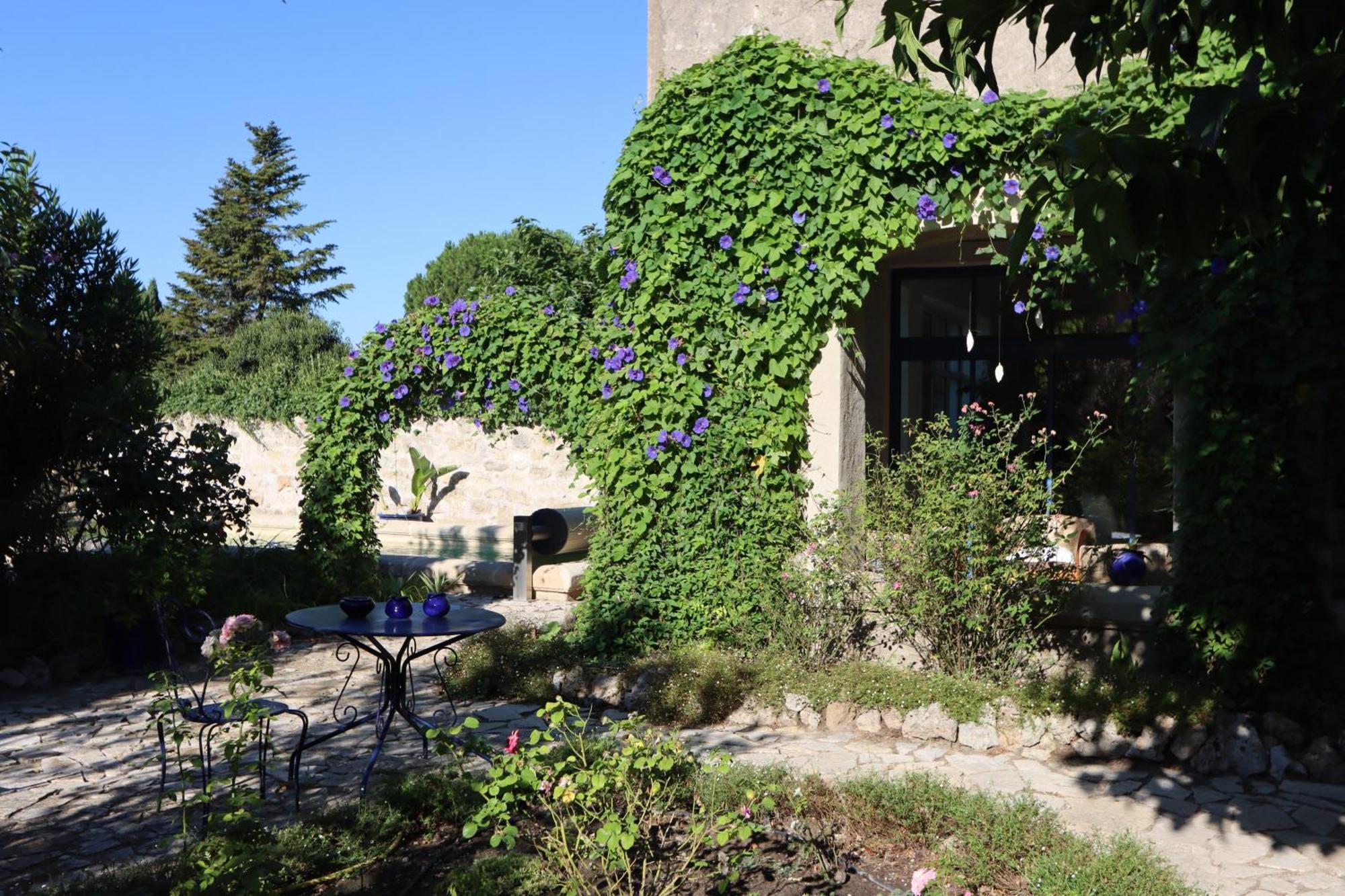 Aux Pots Bleus Bed & Breakfast Nissan-lez-Enserune ภายนอก รูปภาพ