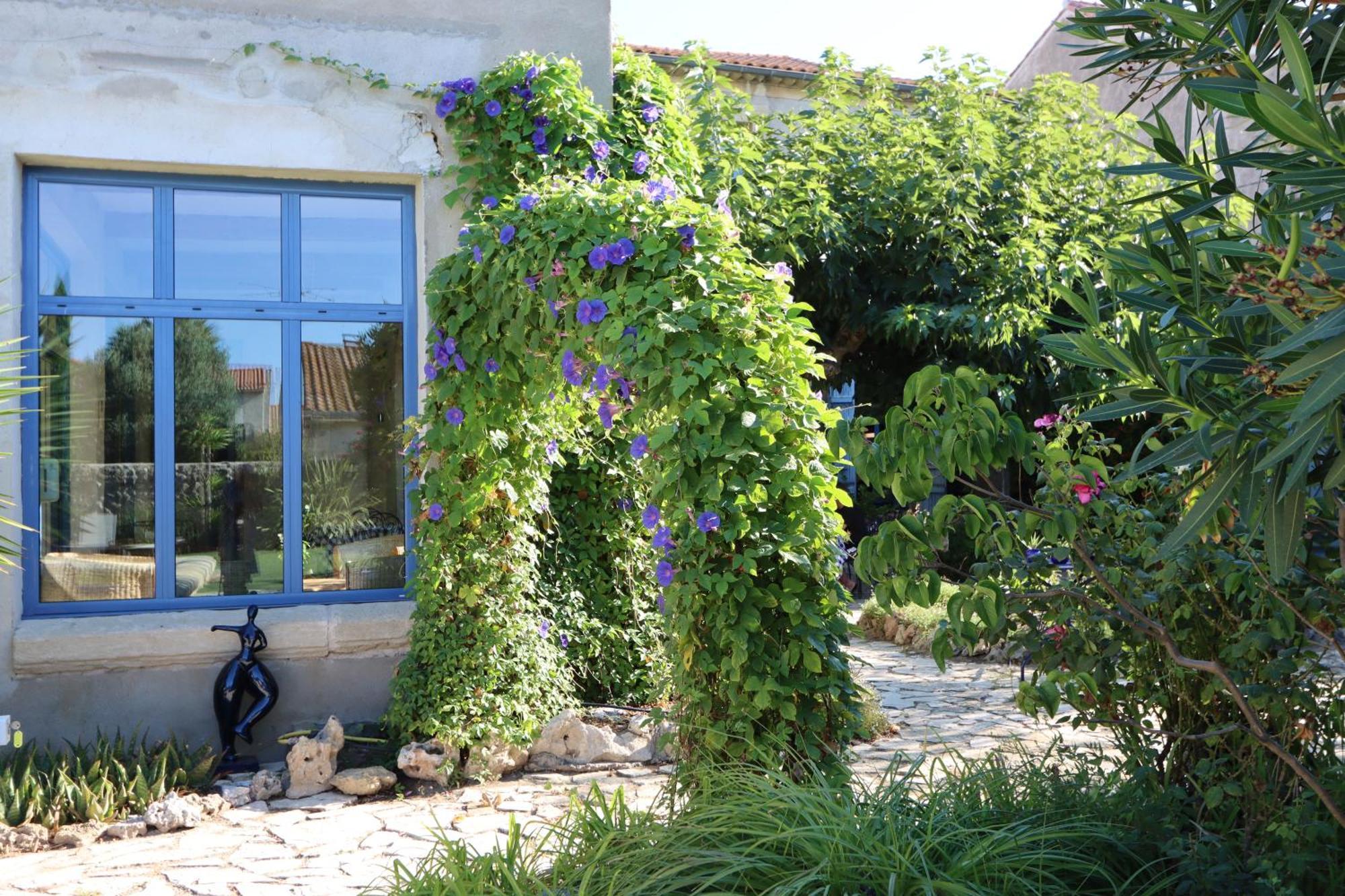 Aux Pots Bleus Bed & Breakfast Nissan-lez-Enserune ภายนอก รูปภาพ