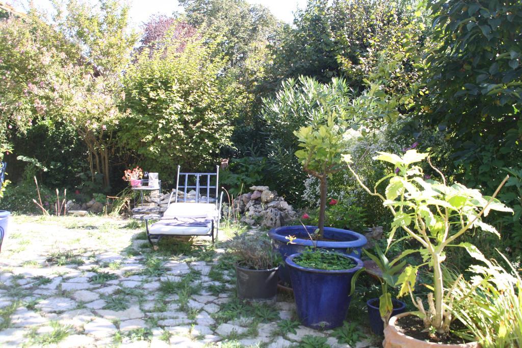 Aux Pots Bleus Bed & Breakfast Nissan-lez-Enserune ภายนอก รูปภาพ